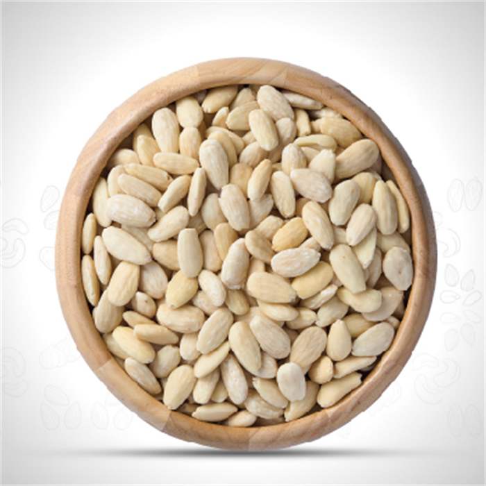 Almonds peeled